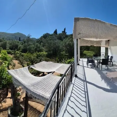 Apartment Skinilla With Mountain View Agios Matthaios (Corfu)